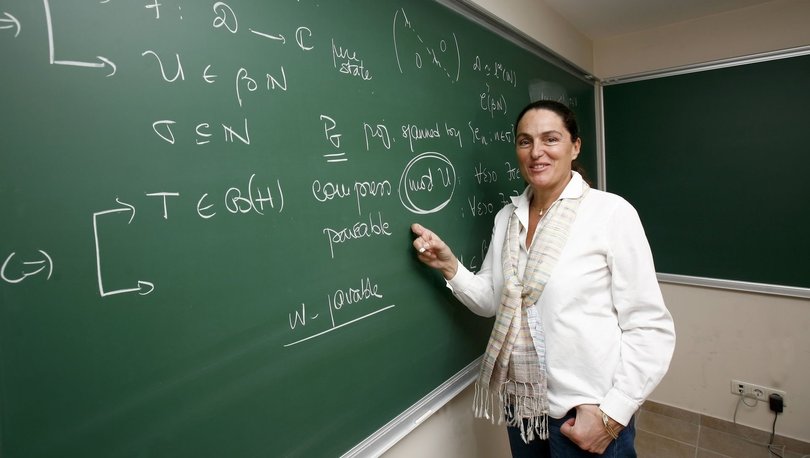 Professor Betül Tanbay